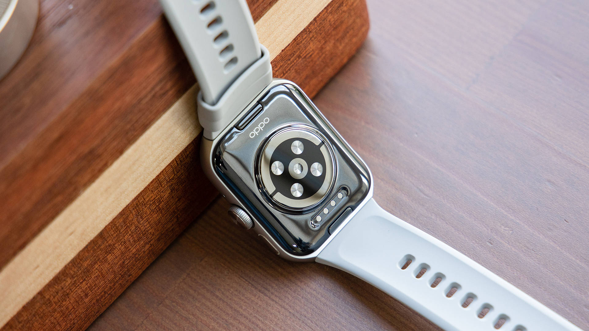 戴上它一起去滑雪!oppo watch 3 pro冰川灰图赏