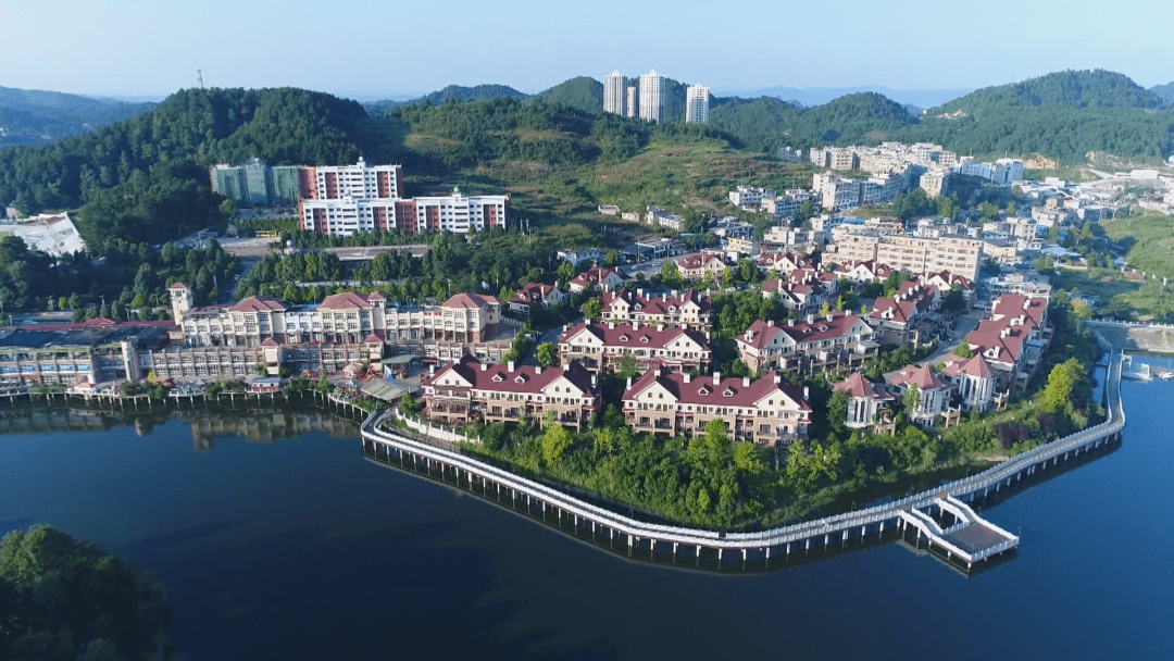 开栏的话:2022年,是开阳经济社会飞速发展的一年,也是开阳经济社会