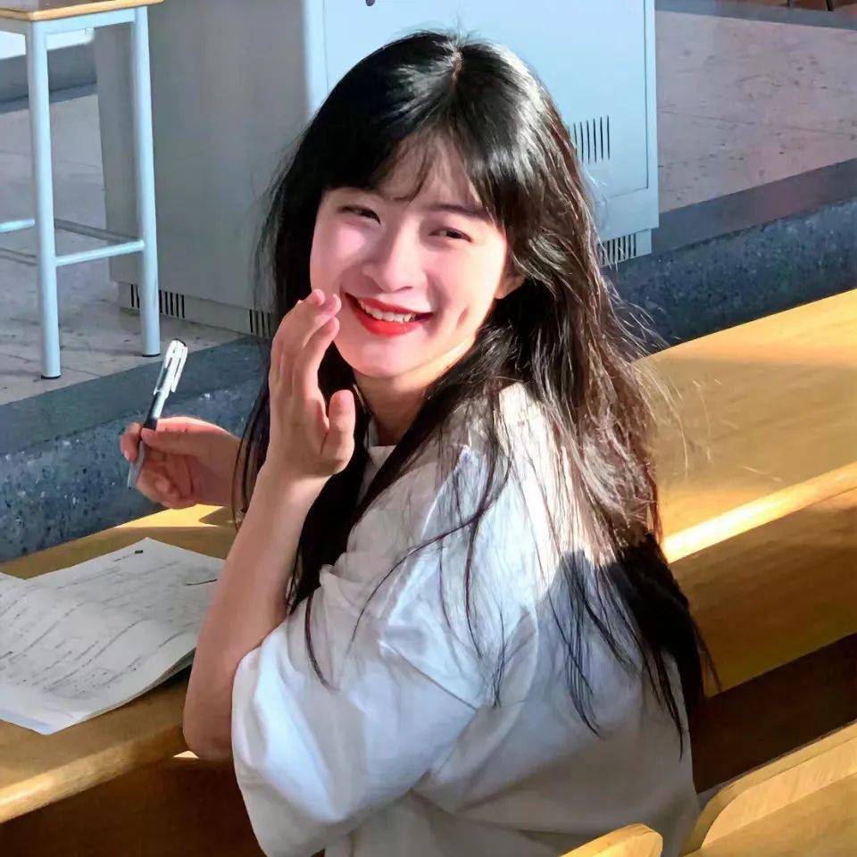 ins头像|小众高级质感女头_表示歉意_图片_来自