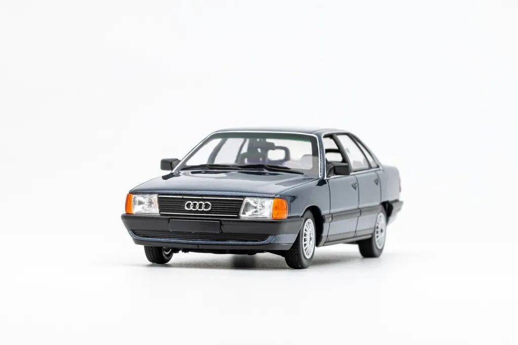 國內奧迪官車的始祖,audi 100模型試玩_搜狐汽車_搜狐網