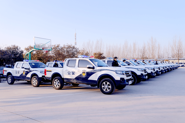 12月28日下午,丛台区举行执法执勤警用车辆发放仪式.