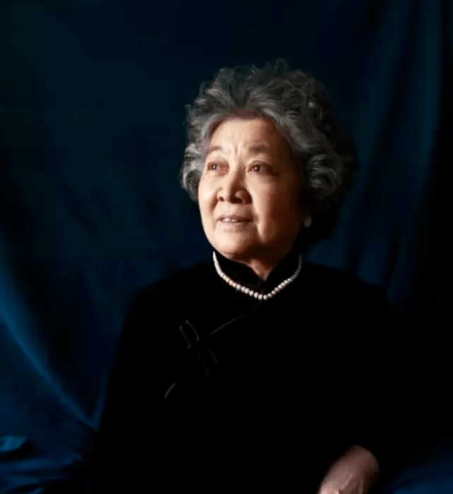 李艳珍:柳子戏表演艺术家