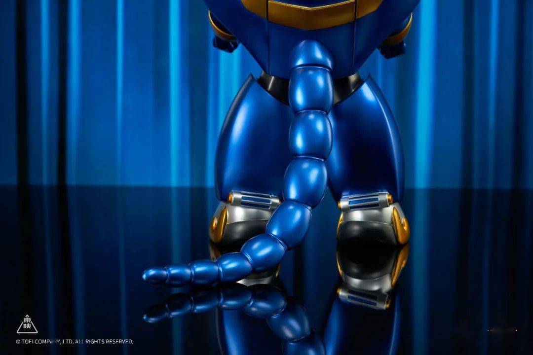 【预售】铁甲小宝卡布达,迷人反派蟑螂恶霸丨童年怀旧专场萌酷来袭!