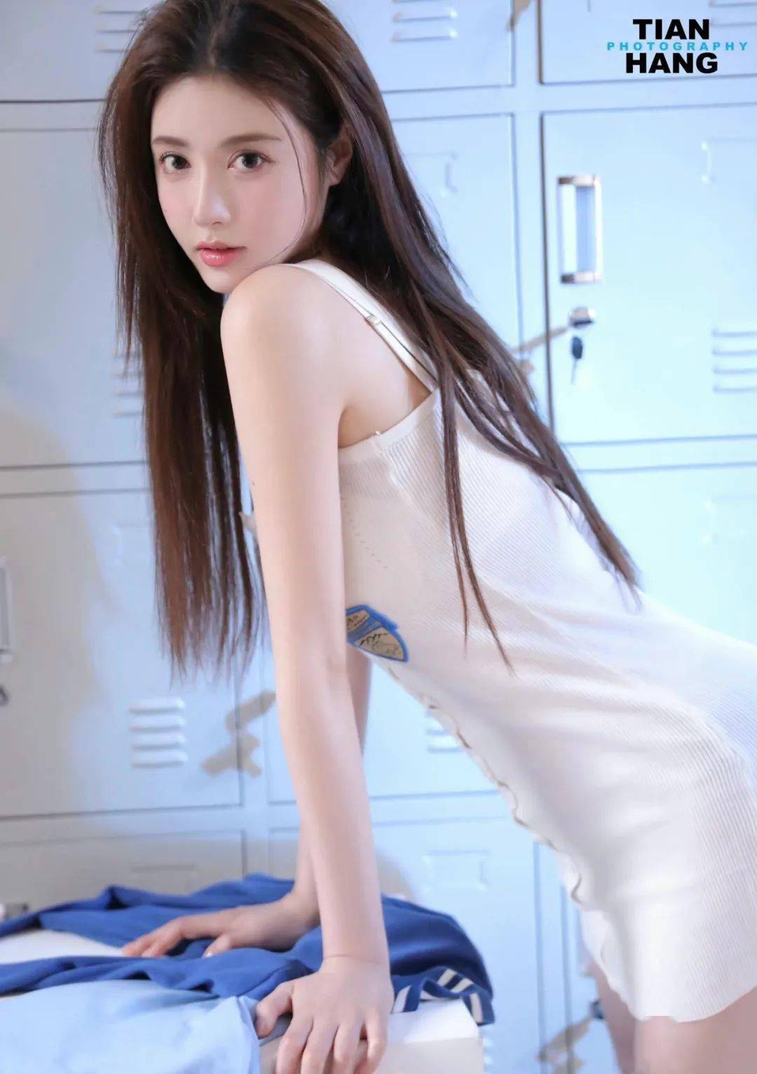 颜值美少女居家写真