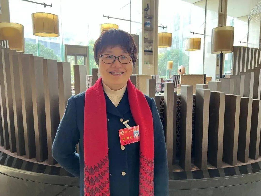 来看看宁波两会的"她"面孔_建议_提案_市政协