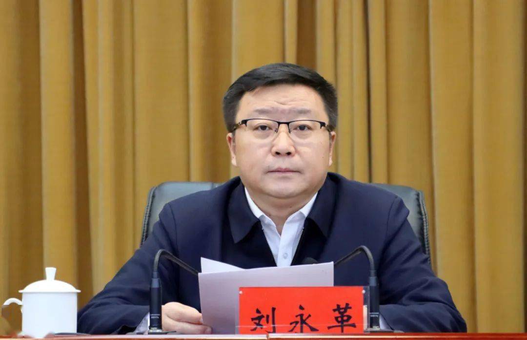 张柯兵在陇南市科技创新大会暨强科技行动工作推进会议上强调 扎实