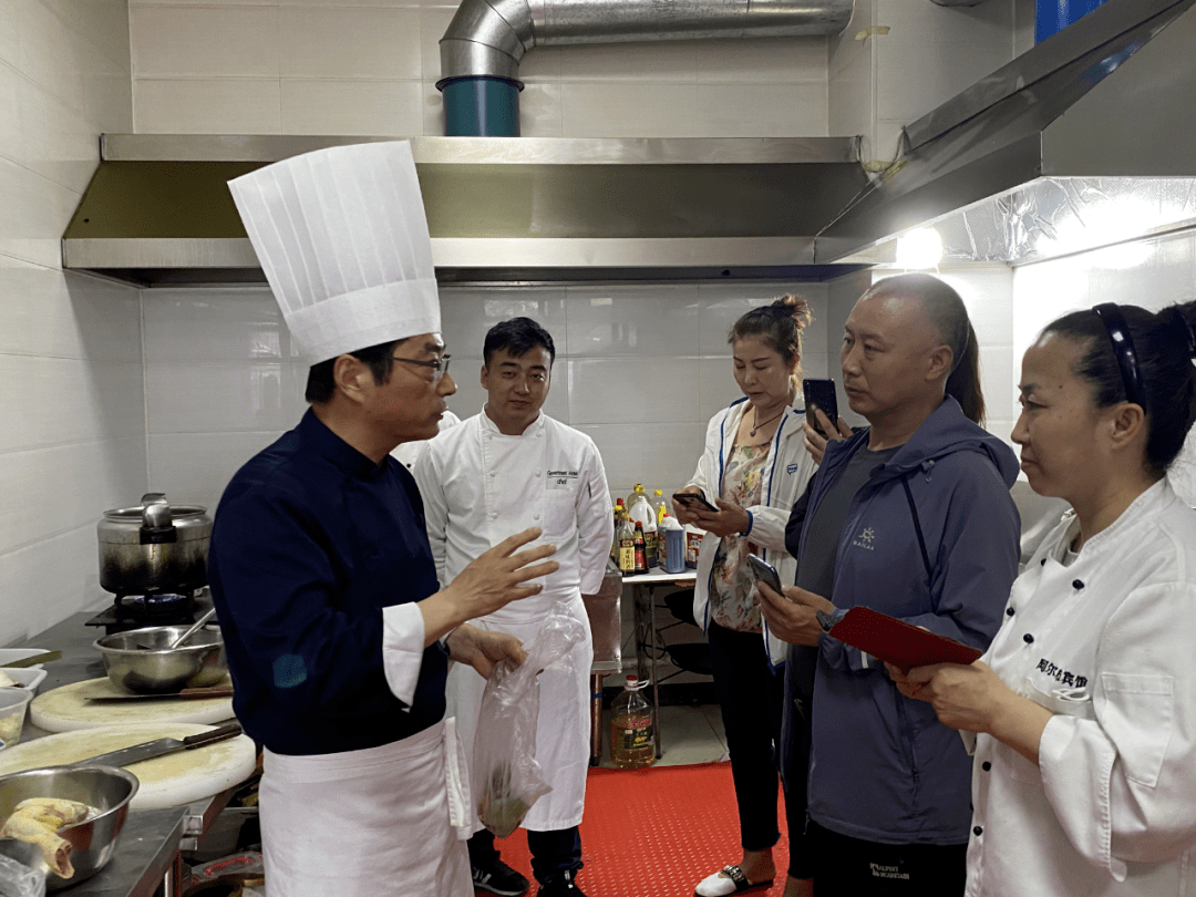 定点帮扶 | 阿尔山市西口村“好点子”结出“金果子”——2022年阿尔山市西口村驻村第一书记黄玉洋帮扶工做纪实