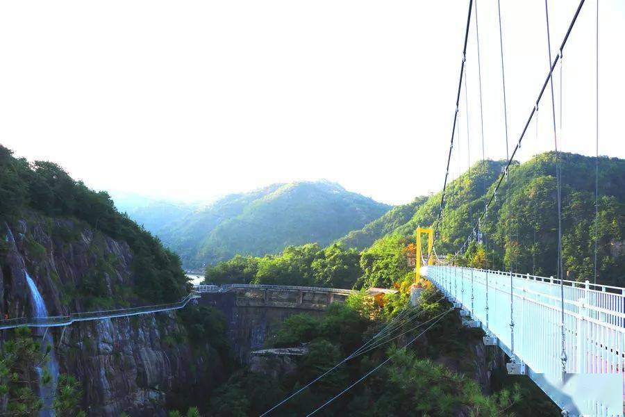 台州龙穿峡景区图片图片