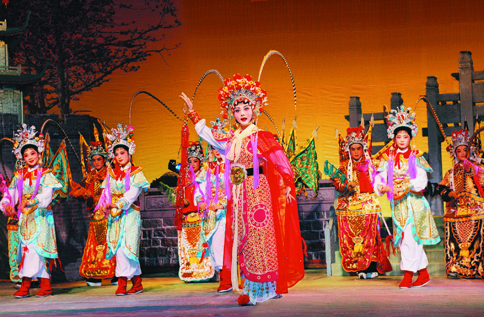 67广东两会丨余琼莹:加强潮剧保护传承,推动新时代潮剧振兴发展