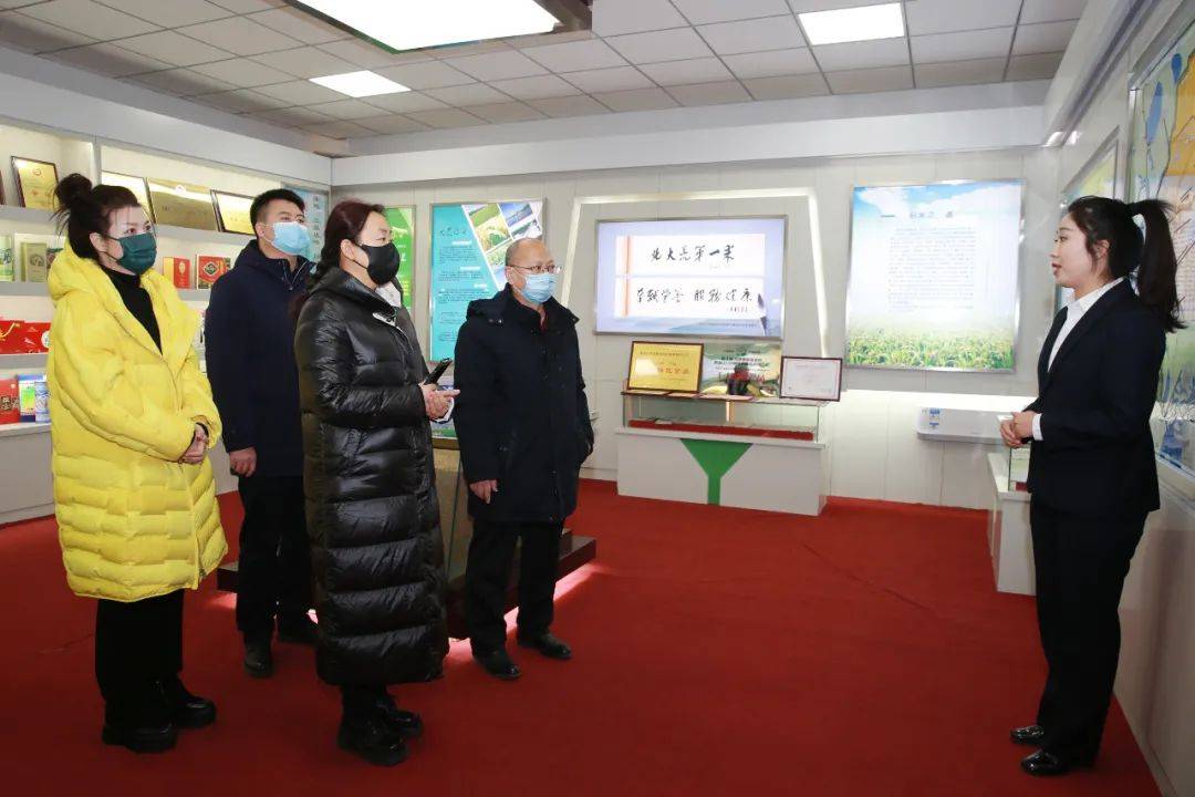 【新春走基层】北大荒的"新农人"_林东旭_作业_无人机