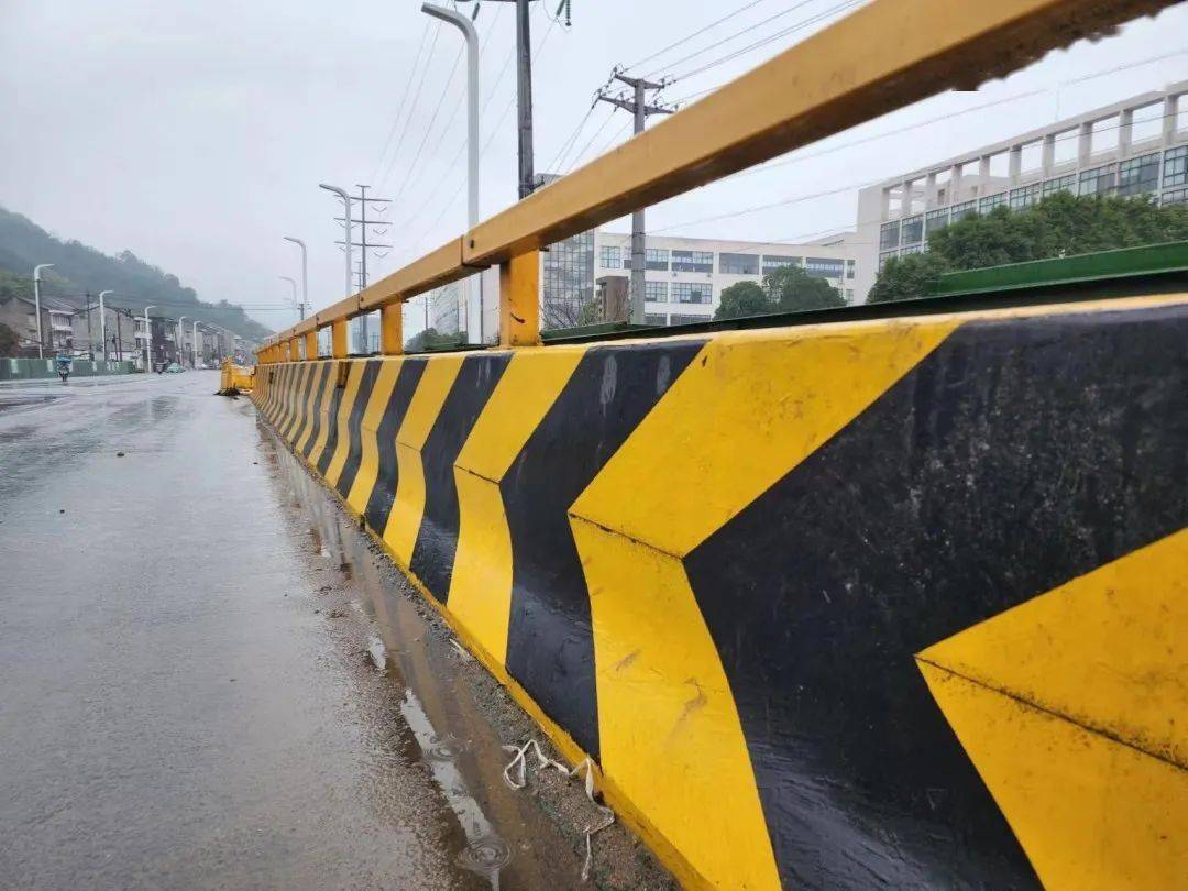 高速公路护栏：科技守护交通安全的幕后英雄