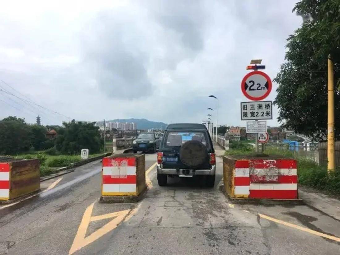 新手开车过限宽墩有什么技巧吗，学会这几点就行_搜狐汽车_搜狐网