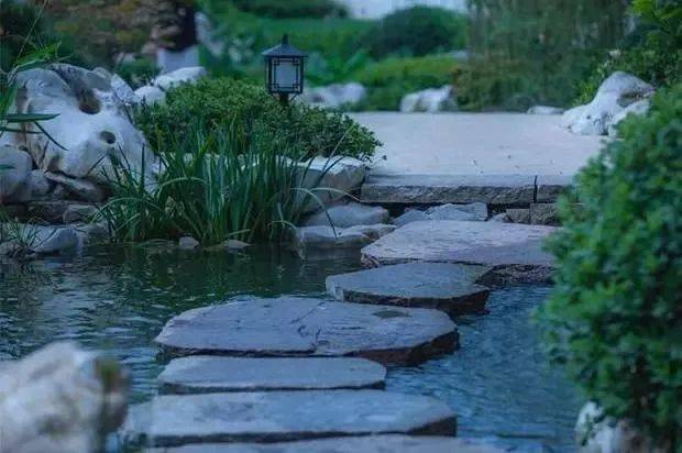 中国古代文人雅致生活风貌构制-园林之美汀步_自然_庭院_审美