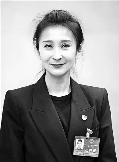 演艺之都正当时 代表委员同说戏_演出_北京_观众