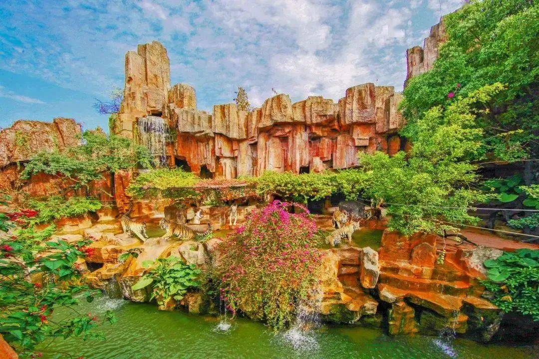 长鹿农庄【2大2小/3成人套票】!