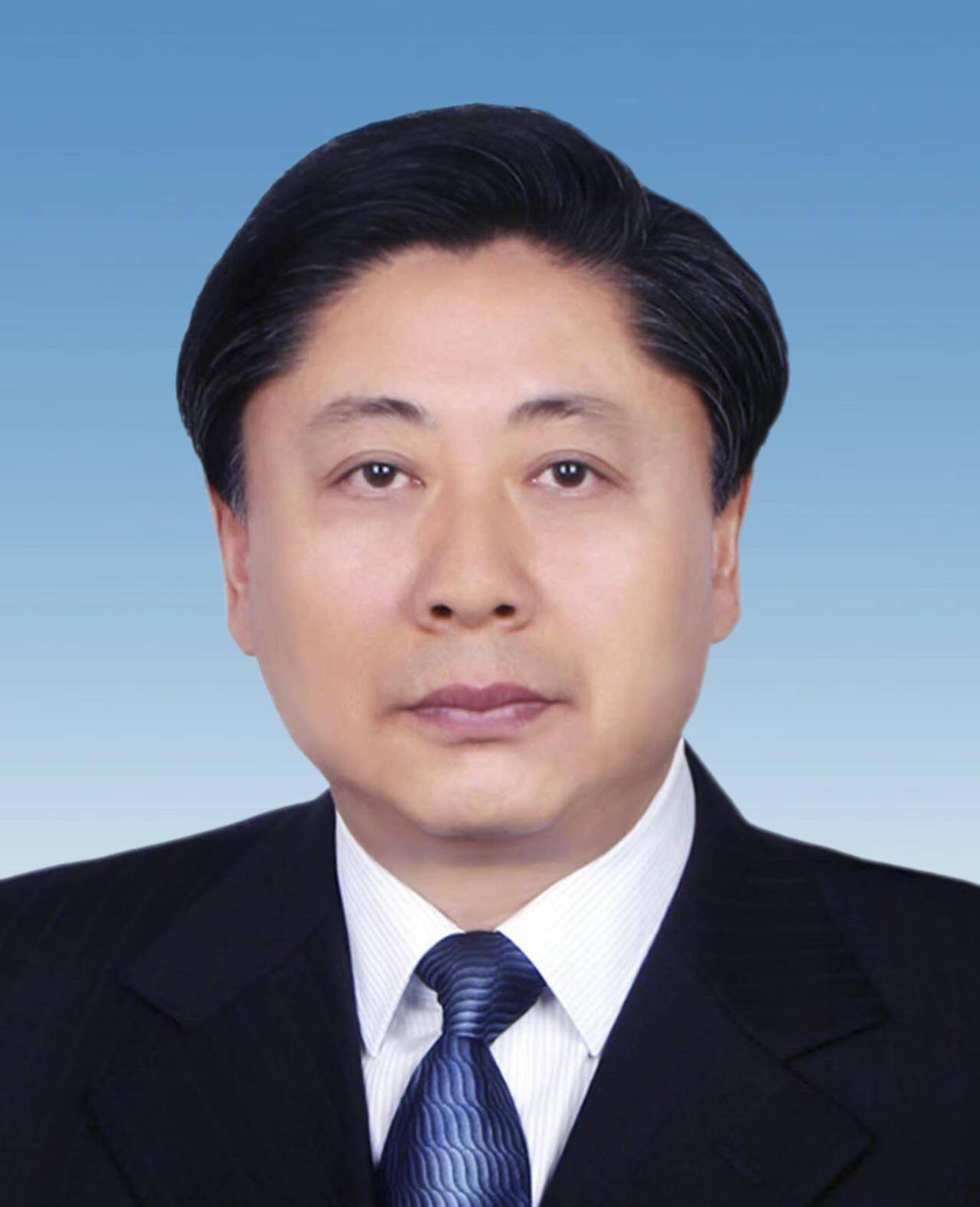 山东省第十四届人大常委会主任,副主任简介_孙立成_杨东奇_范华平