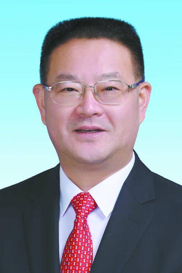 刘 涛 青海省人民政府副省长 刘涛,男,汉族,1966年10月生,大学,工商