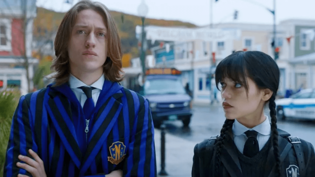 男演员 percy hynes white(珀西·海恩斯-怀特)被爆性侵女粉丝,而且登