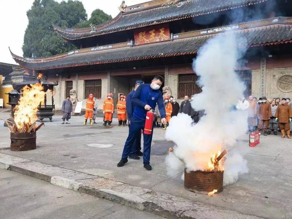 护航新春|市民宗局积极组织开展节前消防平安查抄