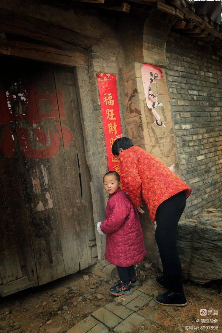 场景:孟津区小浪底镇庙护村出镜:陆红 奇奇 晓宁 晓宇