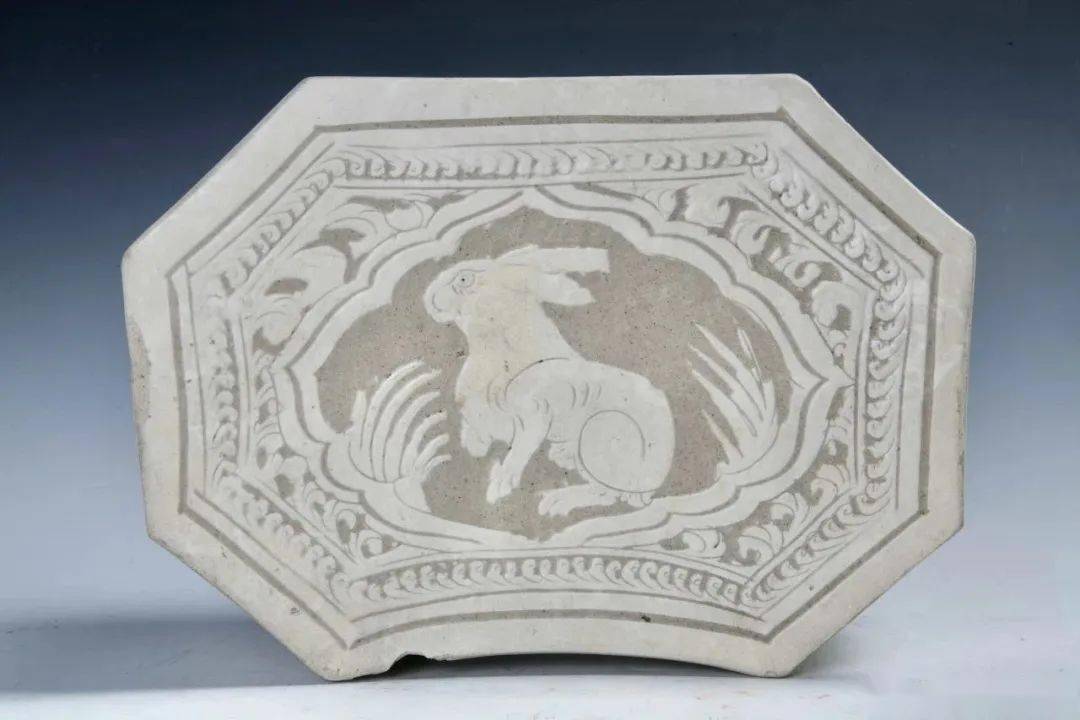 新年特辑丨这只兔子,从"文物"中走来……_玉兔_嫦娥_生肖