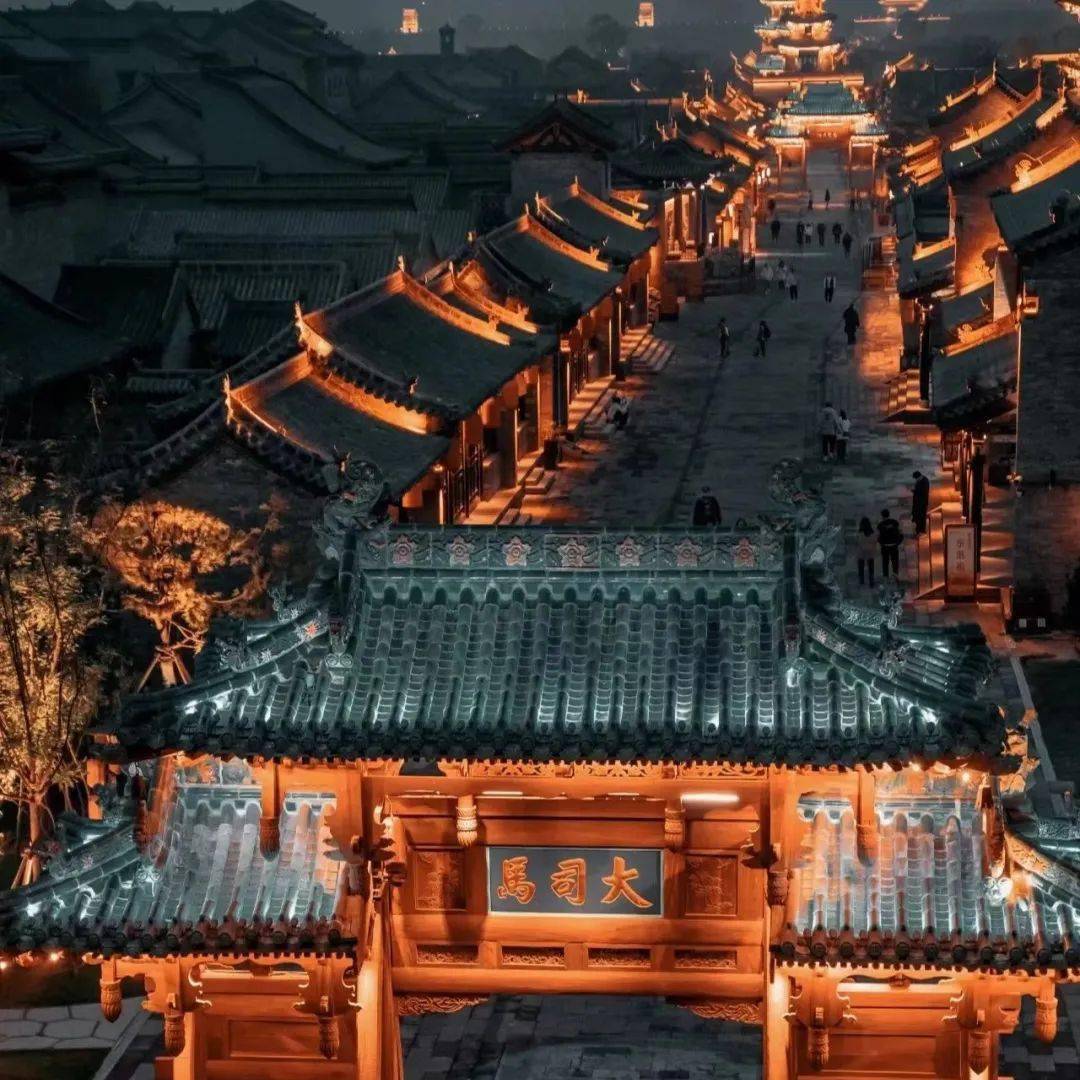 《满江红》热了,太原古城火了!_山西_建筑群_县城