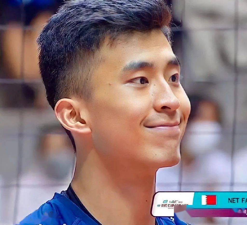 【男排留洋】中国男排主攻张景胤将征战波兰联赛_年后_官宣_登陆