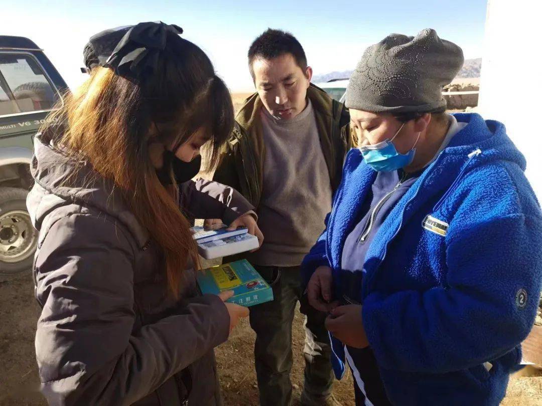 【三春生产】阿克塞:下乡入户暖民心 三春时节访民情_工作_阿伊纳