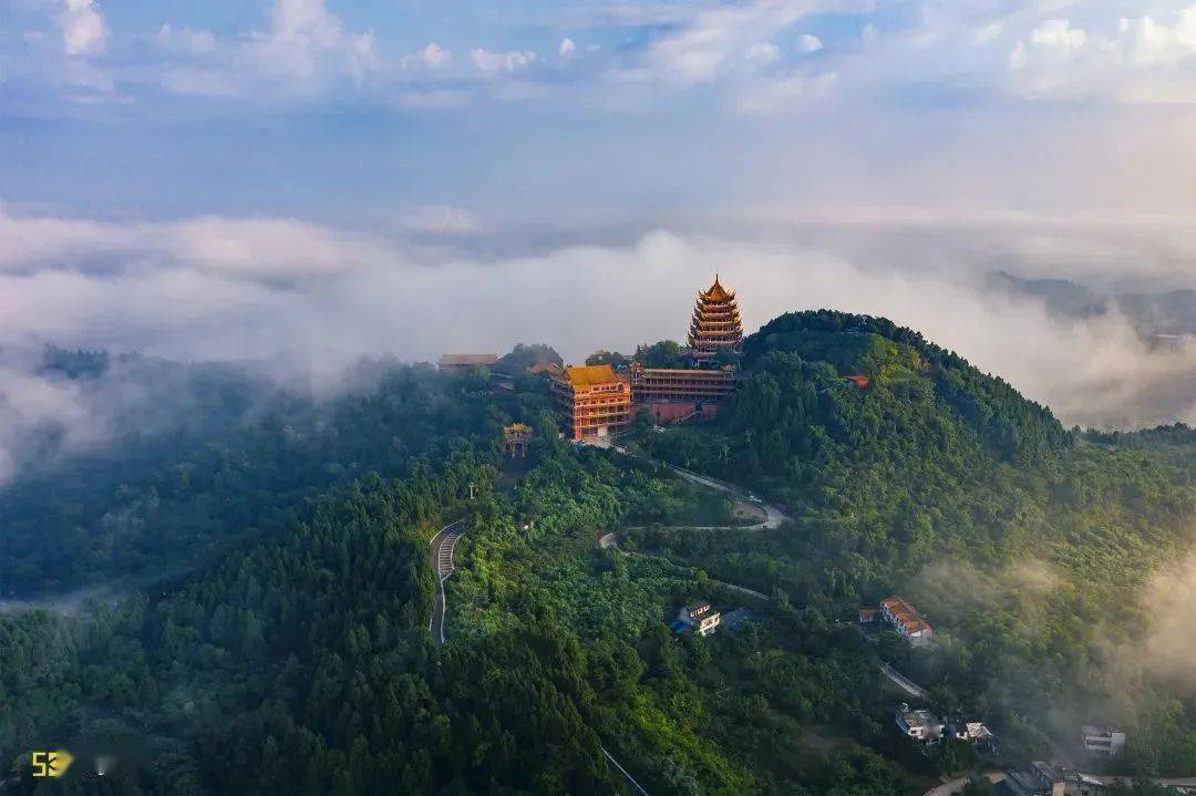 养心遂宁丨新年登高,步步高→_旅游_高峰山_金华山