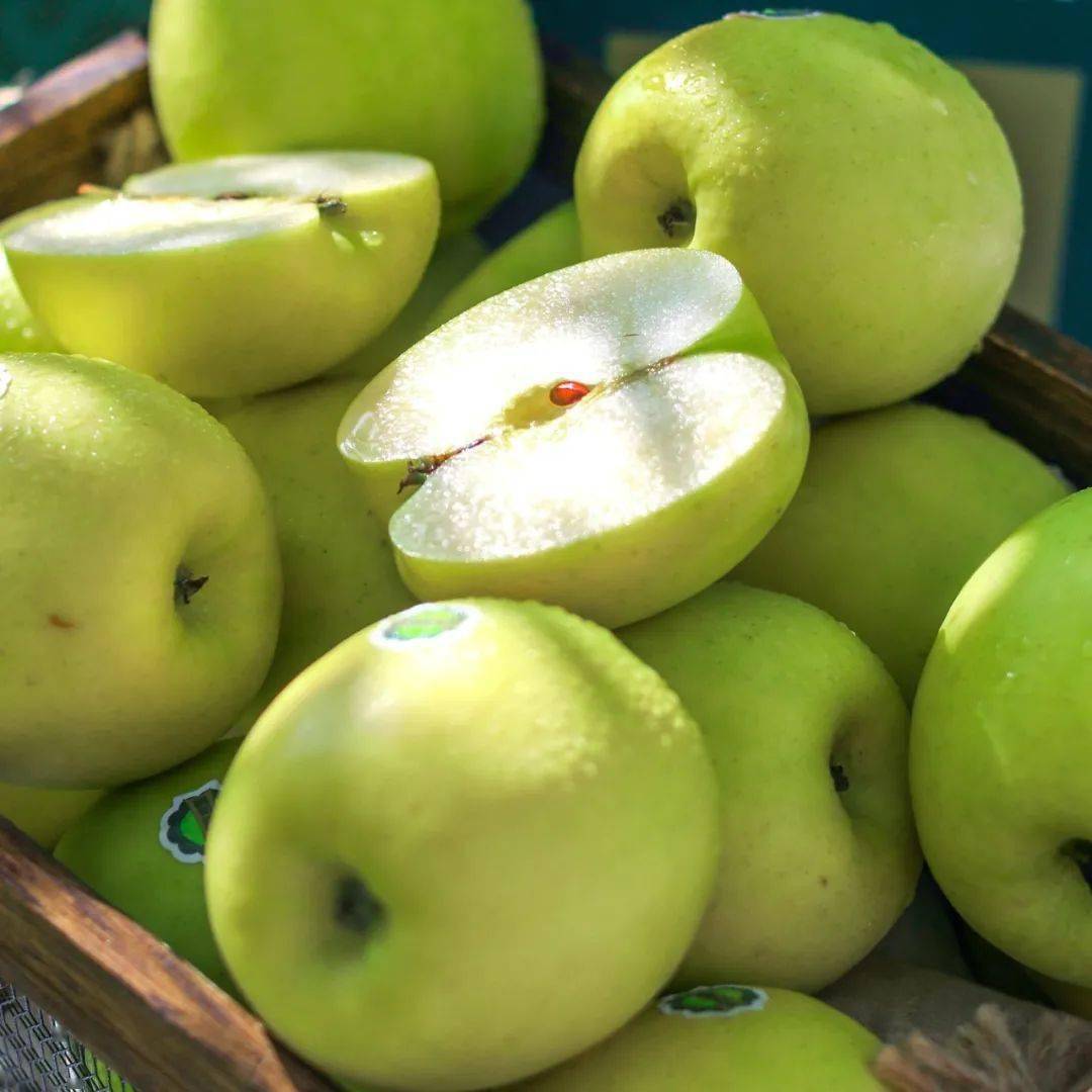耗费20年研发瑞雪苹果,脆甜爆汁,红富士瞬间没味了!_国货_种植_礼盒装