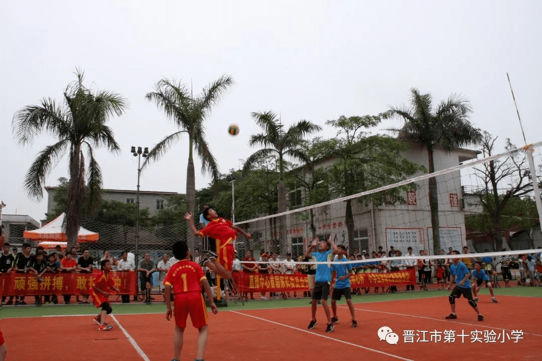 晋江市第十实验小学2020年9月25日,晋江市南湾中学获评全国青少年校园