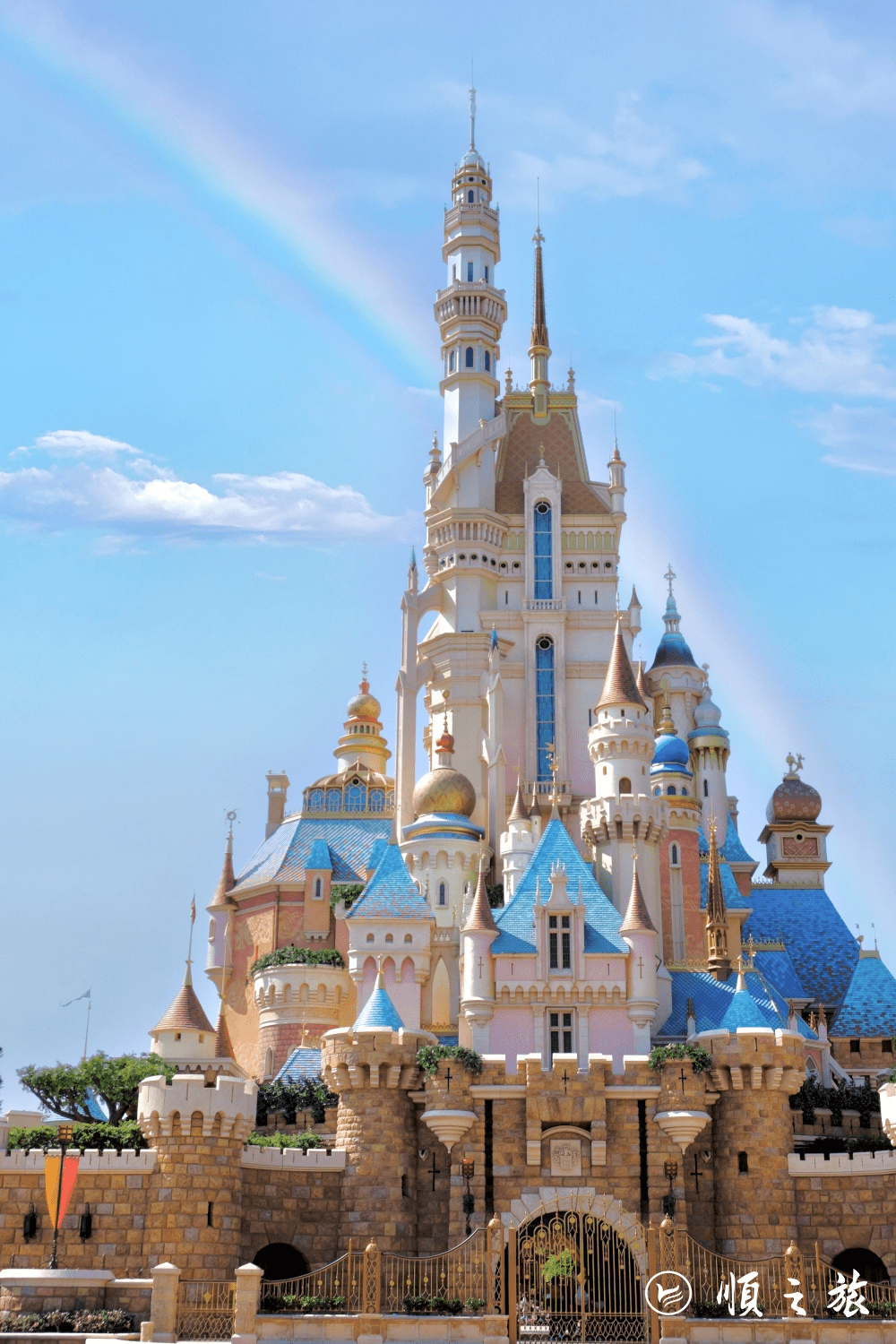 好久不见的香港迪士尼乐园已是焕然一新奇妙梦想城堡华丽变身13个经典