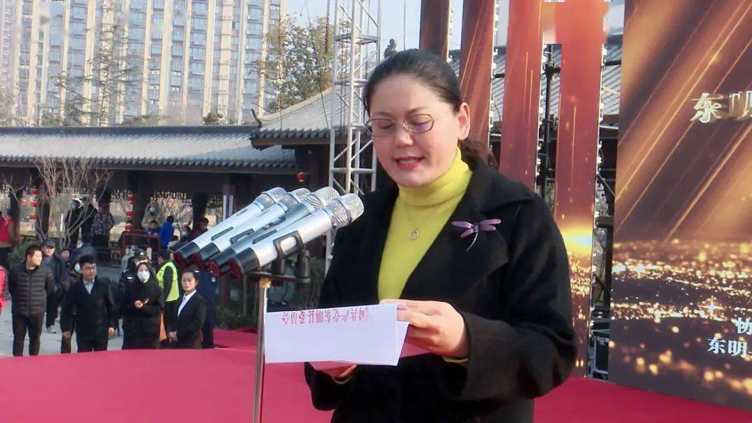 随后,大家共同观看了"中国好人","山东好人","菏泽好人"先进事迹短片