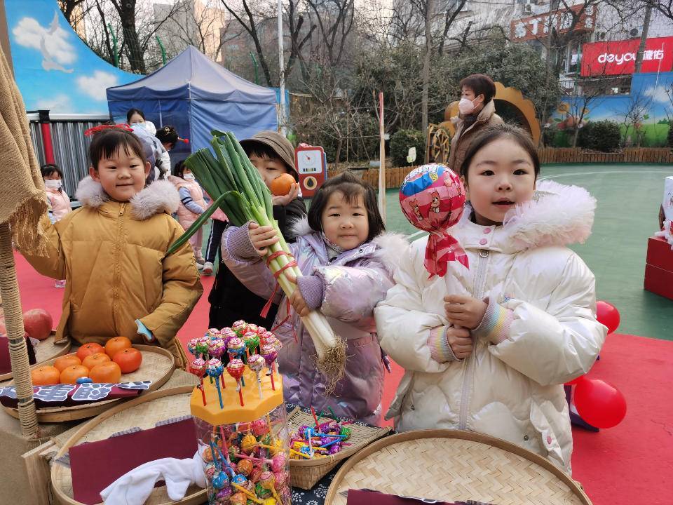 喜庆又欢乐！历下区佛山苑幼儿园宝物们开启新学期之旅