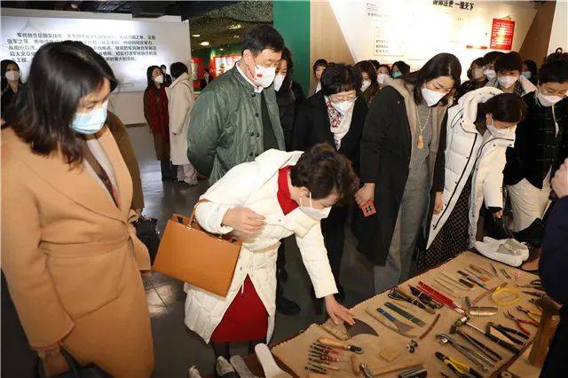 智能新终端产业园,金猴集团科技产业园,家家悦集团物流中心等5家企业