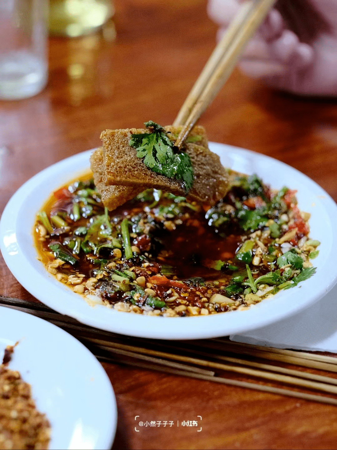 没有1TB的胃不要随便来那里，被四川偷藏的美食城市，来了就不想走！