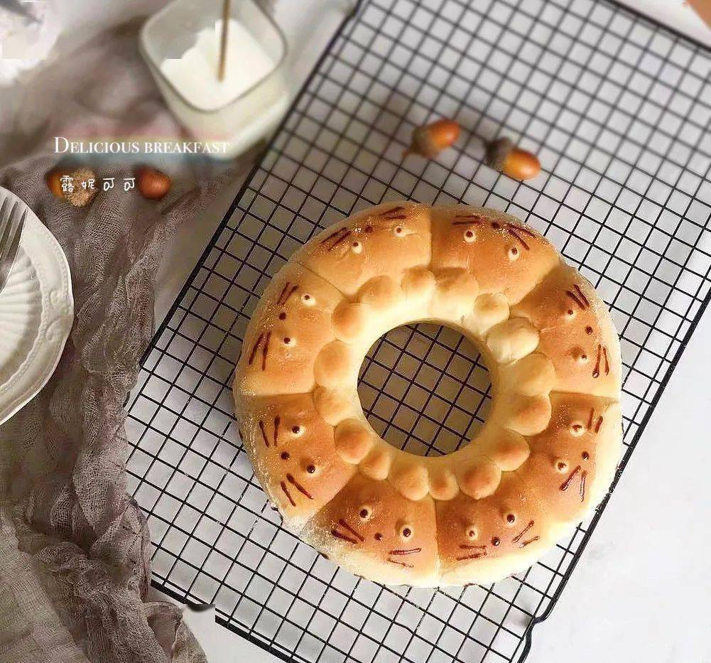 呆萌好恰,超可爱的龙猫小面包!