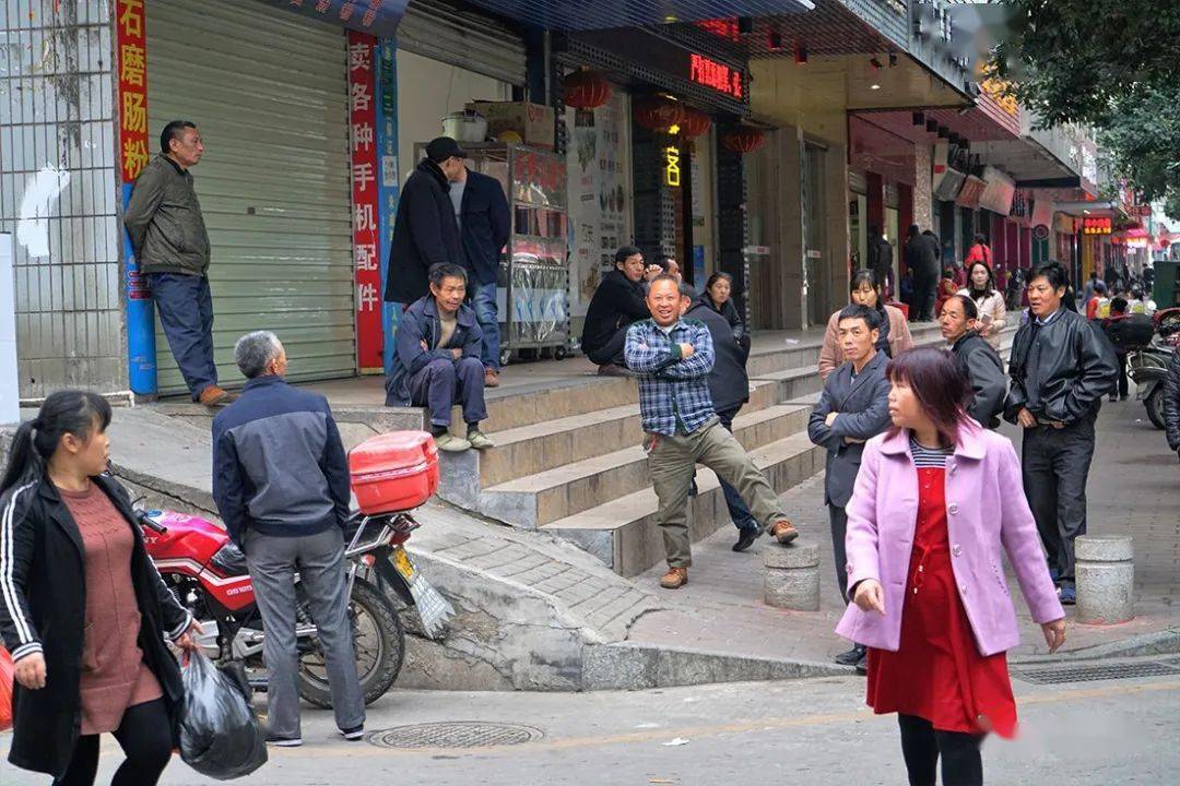 01.#014 城中村毛塘村,随父母来河源的贵州农民工的孩子.