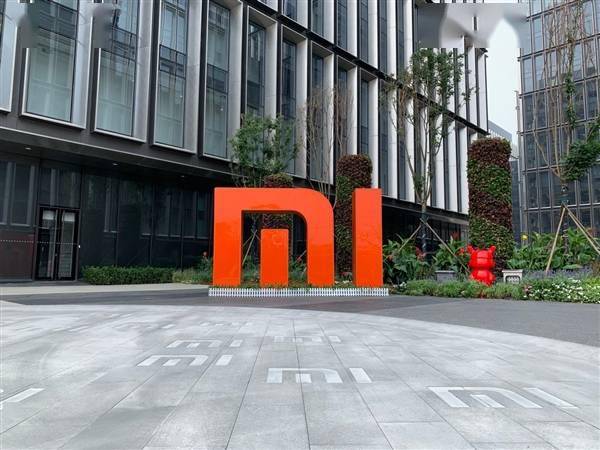 小米13 Lite海外售价曝光：骁龙7卖到3700元(图1)