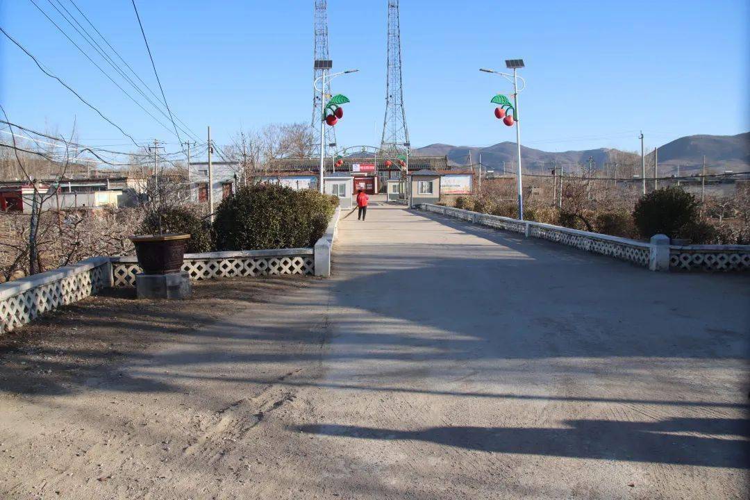 【乡村振兴系列】潮泉镇开展人居环境整治提升观摩活动_工作_农村