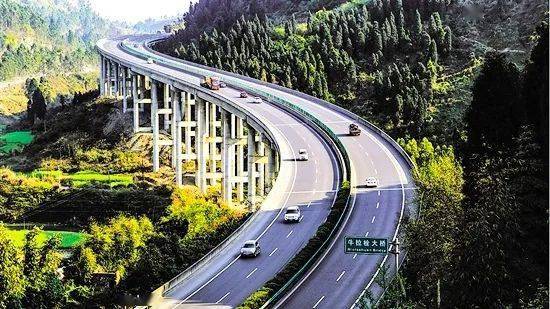 成自泸高速加入扩容大军!威远段将扩展为八车道_高速公路_成都_项目