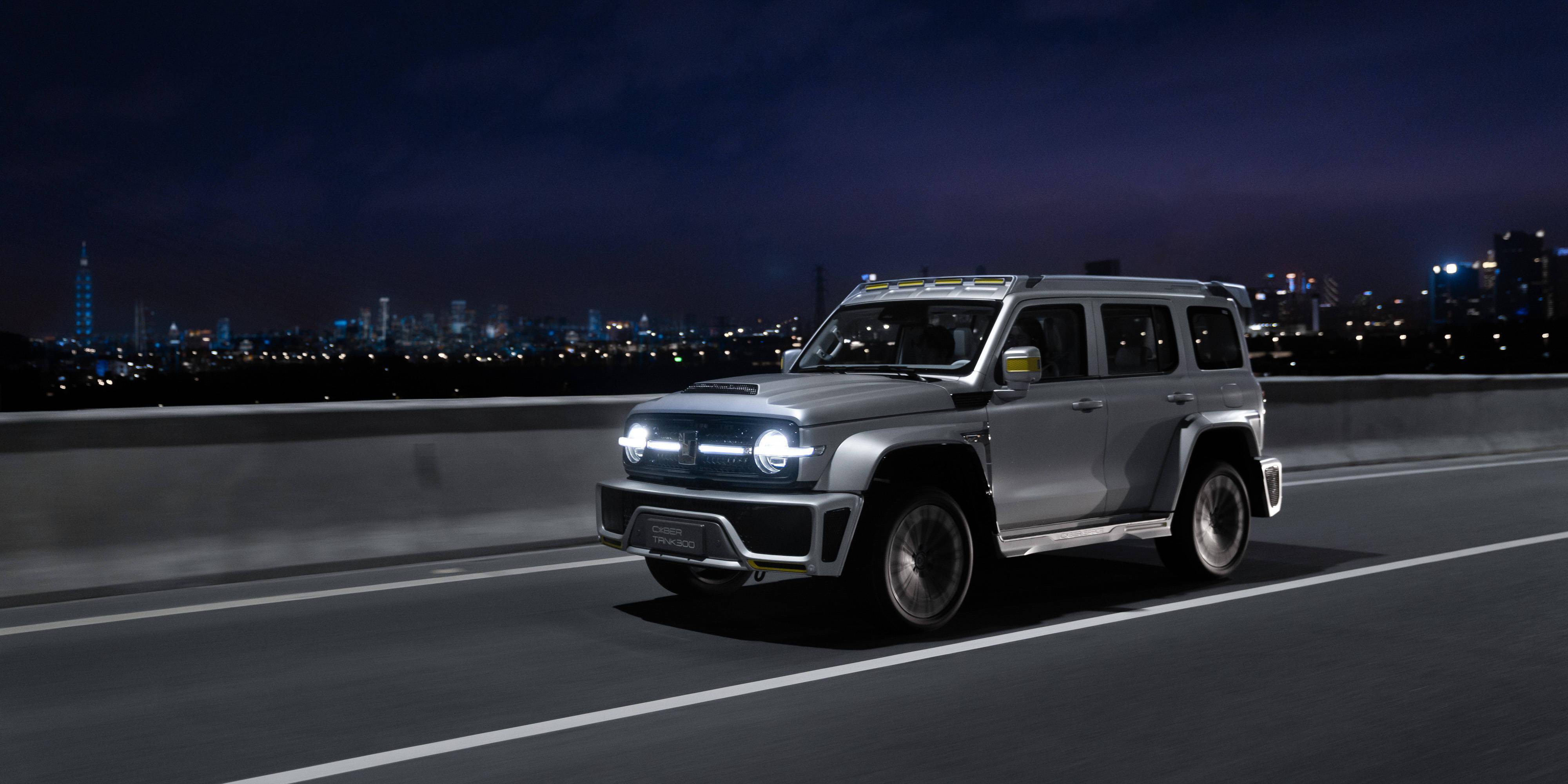 「超境汽车」用正向开发逻辑成就"赛博坦克",并推动中国定制化汽车