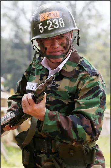 韩国军队伙食为啥这么差?