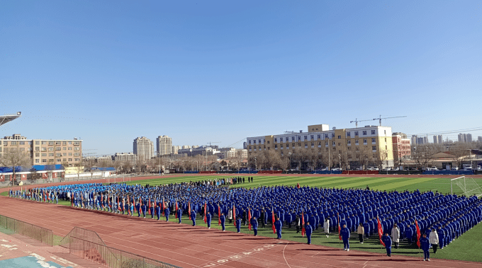 【校园动态】把党的二十大精神融入开学第一课——科尔沁实验初中"六