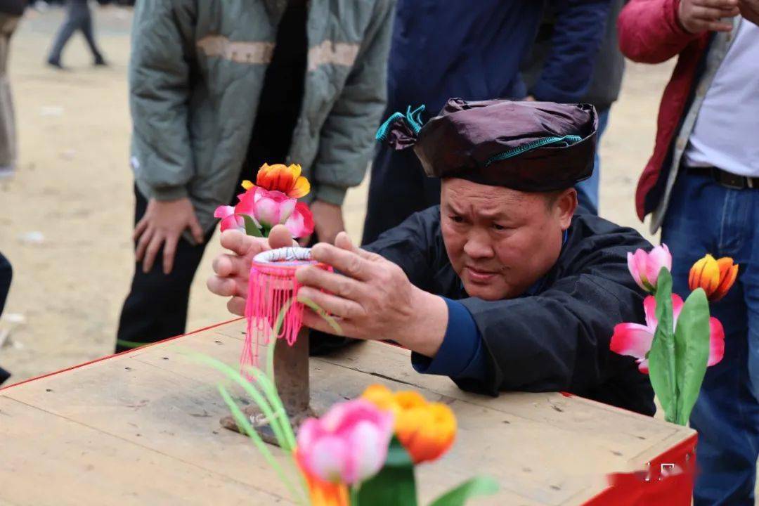 侗族花炮节图片