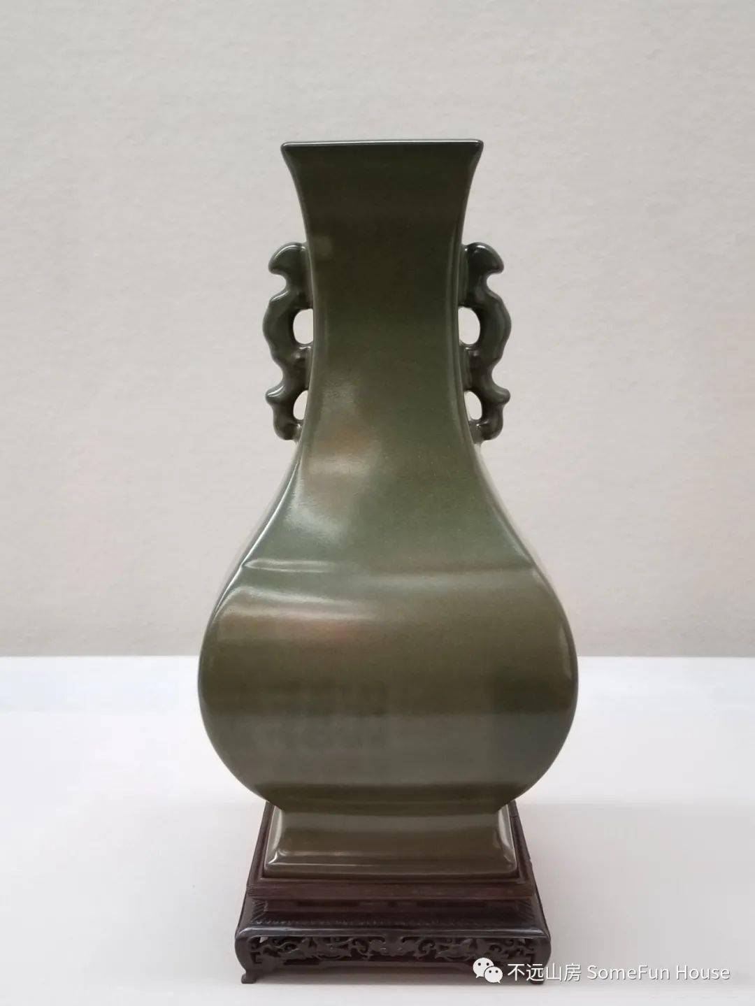 清代雍正--乾隆时期茶叶末釉瓷器_釉色_绿色_葫芦