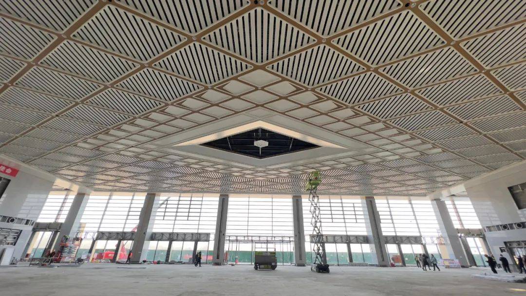 廊坊安次站与永清东站,站房主体结构已全部完工!内景曝光!