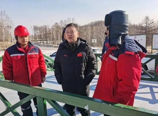 何雪光到国金矿业督导检查重点工作_生产_鄂伦春自治旗_企业