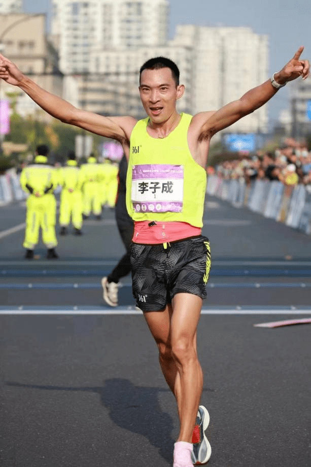 带上跑鞋，5月到纯净海岛玩一场！