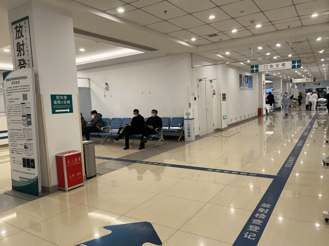 家住河北燕郊的康女士半个月前在北京友谊医院通州院区顺利产子.